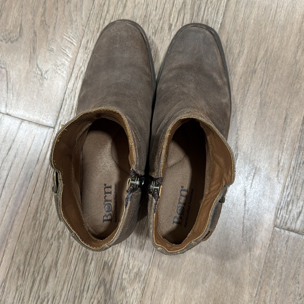 EUC Morocco Bootie In Taupe Distressed Leather Size 7 - Picture 7 of 8